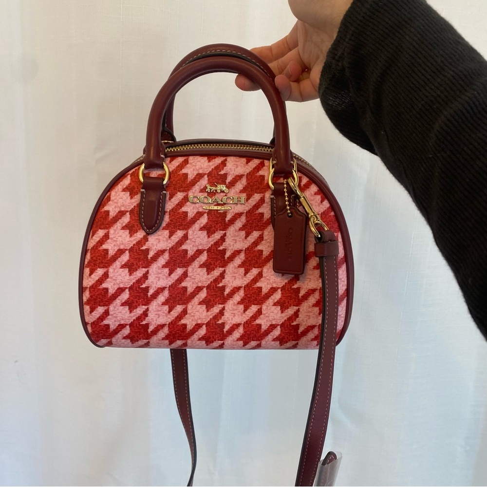 NWT Coach Sydney Purse